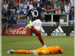 La selección francesa ganó este domingo el duelo de los subcampeones de Europa y América. EFE/ E. Trueba