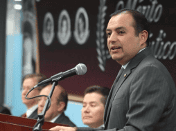 El senador declaró que hay muchos militantes inconformes e incluso gobernadores que hablan de refundar el PAN la semana que entra. TWITTER / @ErnestoCordero