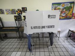 El Instituto informó que las casillas electorales estarán abiertas hasta las 18:00 horas de este domingo. EL INFORMADOR/ F. Atilano