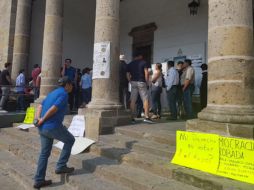 A lo largo del día se reportaron problemas en diversas casillas como la del Aeropuerto de Guadalajara, la del Instituto Cultural Cabañas y la de Las Águilas. EL INFORMADOR