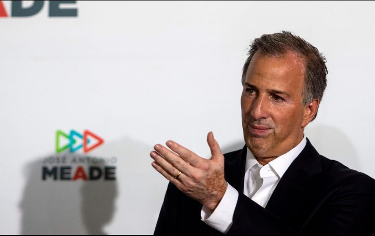 La apreciación del peso frente al dólar se debe a que las declaraciones de Meade dan tranquilidad a los mercados. AFP / G. Arias
