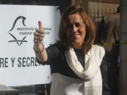 La ex candidata independiente a la Presidencia, Margarita Zavala, luego de emitir su voto. NTX / ESPECIAL