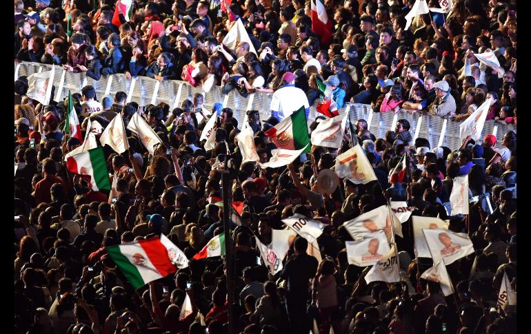 La Secretaría de Seguridad Pública desplegó 300 elementos en el Zócalo.