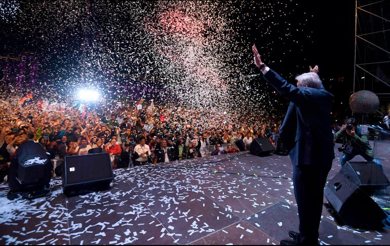 López Obrador ofreció una transición con armonía, anunció acciones desde el primer día de gobierno y mencionó los nombres de quienes conformarían su gabinete. AFP/A. Estrella
