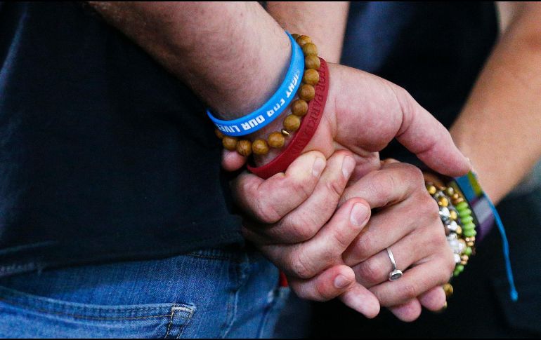 Un total de 10.5 millones de dólares serán repartidos entre mil 500 solicitudes de personas afectadas por el tiroteo en la escuela Marjory. AP/ B. Anderson