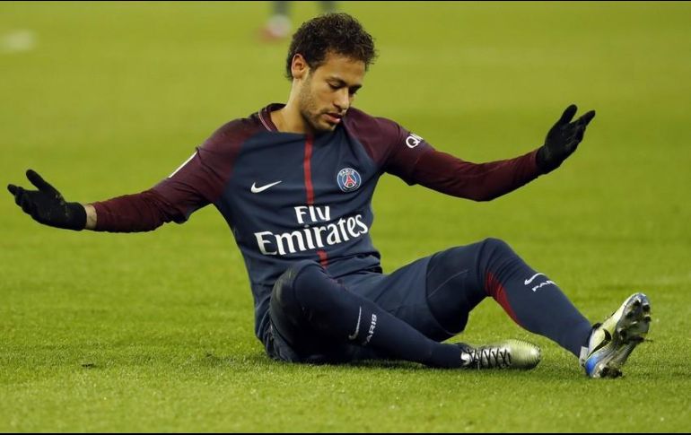 El jugador brasileño ha sido objeto de burlas pues se le acusa de fingir faltas en el partido que eliminó a México del Mundial. AP / D. Vojinovic