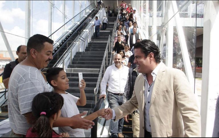 Aristóteles Sandoval dice que terminará la obra antes de dejar el cargo, pero que las pruebas continuarán pues 