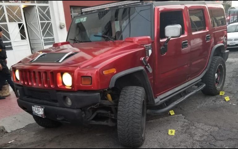La agresión a los dos sujetos de la Hummer ocurrió en el cruce de las calles Nicolás Regules y España. ESPECIAL