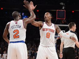 Este es el séptimo equipo para el que juega Felton (i) en 13 temporadas como profesional de la NBA. EFE/ARCHIVO