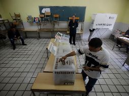 El IEPC aclara que se trata de partidos que cuentan con un registro nacional, por lo que podrían conservar su registro en México, sin embargo, perderían las prerrogativas. EL INFORMADOR / ARCHIVO