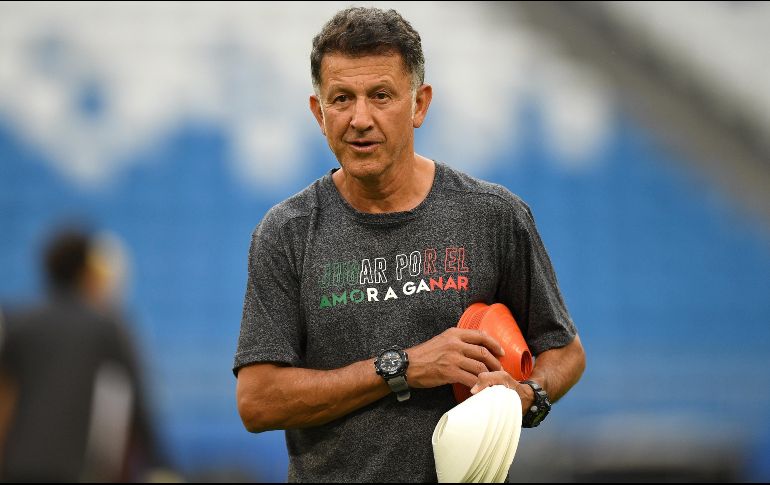 Señalan que antes de elegir al nuevo estratega, se debe de hacer un análisis muy a fondo acerca del papel de la Selección Mexicana en el Mundial de Rusia. AFP / ARCHIVO