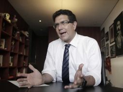 Por ejemplo, Armando Ríos Píter, senador sin bancada, retorna luego de aspirar a una candidatura independiente a la Presidencia de la República, y que después se sumó a favor de José Antonio Meade Kuribreña. SUN / ARCHIVO