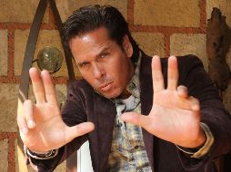 “Él tenía un avión jet star 1961 súper chafa que no llegaba a Nueva York”, expresó el actor. SUN /