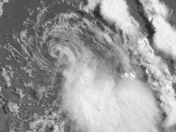Se espera que la tormenta se disipe luego de abandonar islas orientales, sin embargo muchos temen que provoque cortes de energía. TWITTER / @HC_PuertoRico