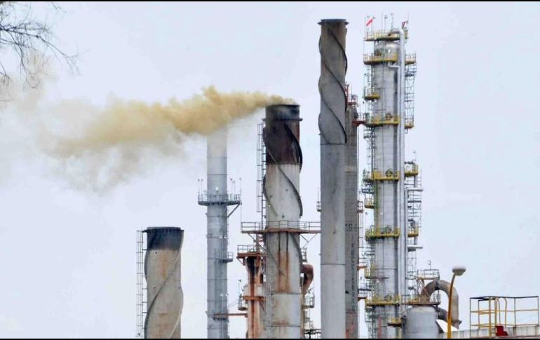 Nahle también afirmó que se debe buscar crear nuevas refinerías en el país. NTX / ESPECIAL