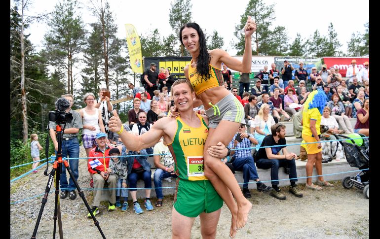 Los ganadores de este año, Vytautas Kirkliauskas y Neringa Kirkliauskas, de Lituania. EFE / K. Brandt