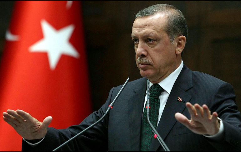 El presidente podrá promulgar leyes emitiendo decretos y nombrar directamente a ministros sin necesidad de la aprobación del Parlamento. AFP/A. Altan