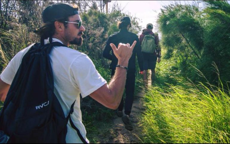 El famoso ha compartido diversas imágenes de su viaje por Hawai. FACEBOOK / ZAC EFRON