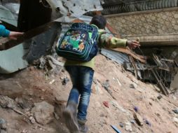 En 2017 se documentaron más de 21 mil violaciones graves de los derechos de los menores. AP / ARCHIVO