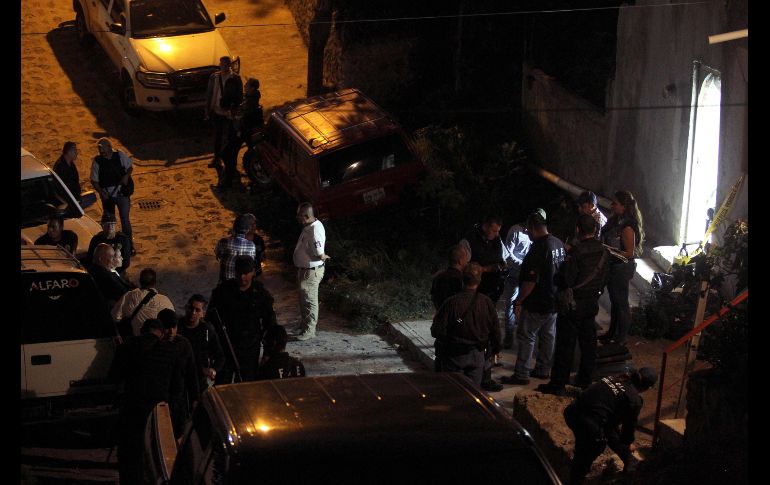 Los peritos forenses localizaron varios casquillos de armas 9 milímetros y 233.