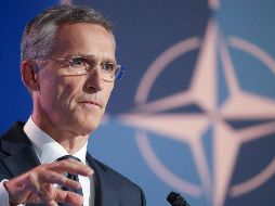 El secretario general de la OTAN, Jens Stoltenberg, ofrece una rueda de prensa durante la cumbre de jefes de estado de la OTAN. EFE/T. Zenkovich