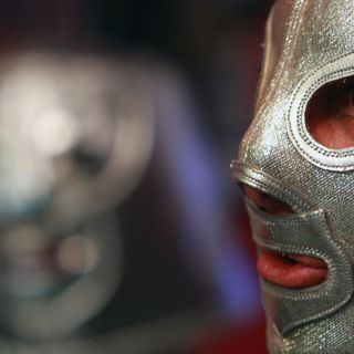 Avanzan en la bioserie de "El Santo"