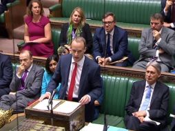 Dominic Raab en su presentación ante parlamentarios. AFP