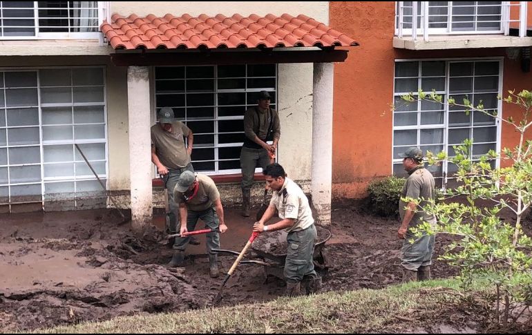 Vecinos temen que los trabajos no estén concluidos antes de que vuelva a llover sobre el fraccionamiento. ESPECIAL / UEPCB