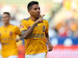 Con el abultado marcador, los Tigres consiguieron, por tercer año consecutivo, adjudicarse el título de Campeón de Campeones. MEXSPORT / G. Alegría