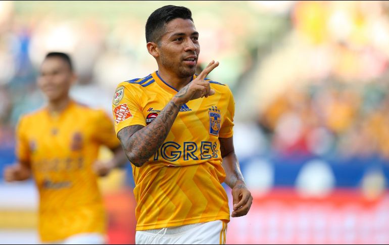 Con el abultado marcador, los Tigres consiguieron, por tercer año consecutivo, adjudicarse el título de Campeón de Campeones. MEXSPORT / G. Alegría