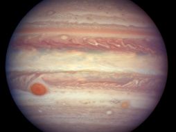 El año pasado se confirmó la identidad de dos lunas y el martes la de las otras diez. AP/ ESPECIAL