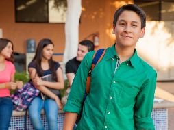 ¿Por qué es importante que tu hijo estudie la prepa (y que comience ahora)?