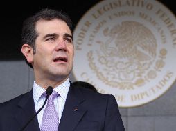 El presidente del INE recuerda que el año pasado los consejeros electorales decidieron disminuirse 10% su salario, que asciende a 174 mil pesos, pero fue invalidado por el Tribunal Electoral del Poder Judicial de la Federación. NTX / I. Hernández