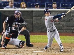 Alex Bregman conectó el octavo cuadrangular del encuentro, sin embargo, su palo de vuelta entera en solitario rompió el empate en la décima entrada. AP/C. Kaster