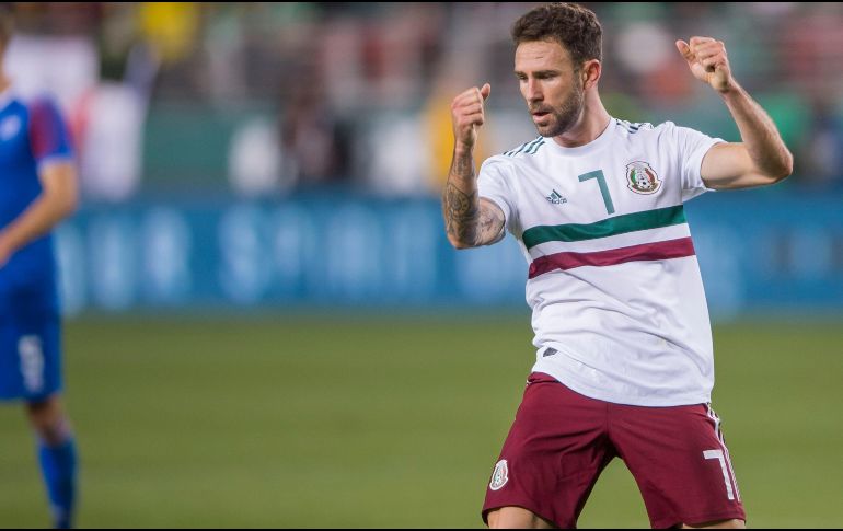 Layún ha militado a los largo de su carrera en el Atalanta italiano, Club América, Watford inglés, Oporto y Sevilla. MEXSPORT