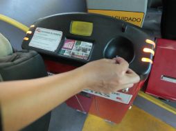 Los camioneros se preparan para comenzar a circular, de inicio, en la ruta troncal Artesanos con 37 camiones a gas natural. EL INFORMADOR / ARCHIVO