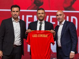 ''Hay que defender mucho mejor, hay que encajar muchos menos goles, hay que tener mucha más profundidad, hay que intentar generar más opciones de gol'', señaló en rueda de prensa. EFE / R. Jiménez