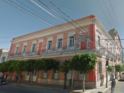 El presupuesto anual del Legislativo contemplaba una partida de diez millones para adquirir el nuevo edificio, a la que se le aumentan 2.5 MDP. ESPECIAL / Google Maps