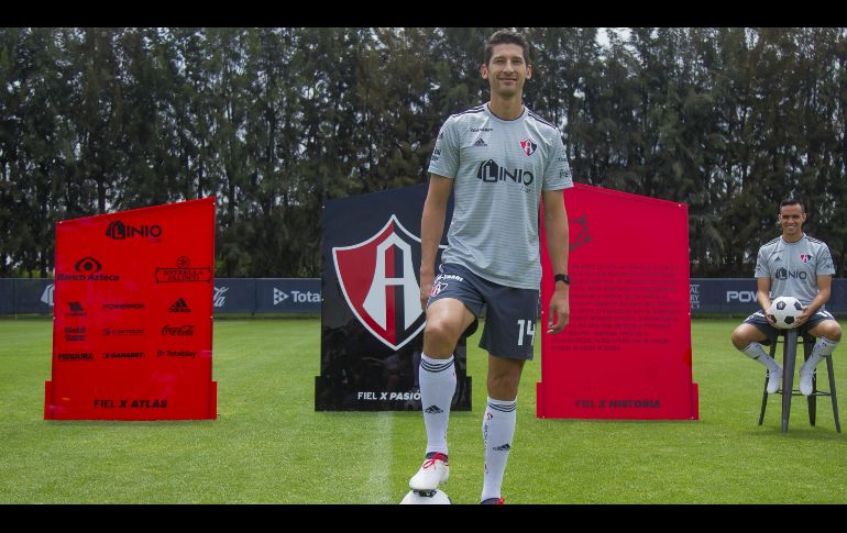 Omar González ansía sus primeros minutos como rojinegro. C .De Marchena/MEXSPORT