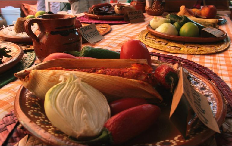 No solo la dieta es importante, el momento de comer es trascendental y muestra que hacerlo en horas tardías afecta a la salud. EL INFORMADOR / ARCHIVO