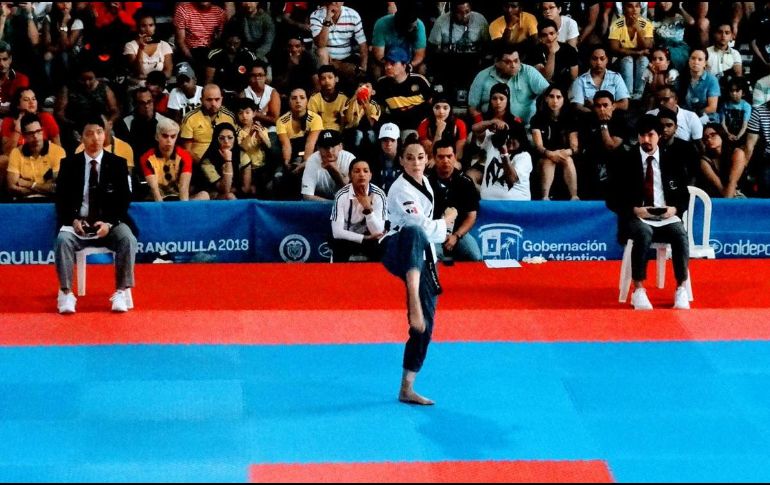 La deportista gana el primer metal áureo para la delegación mexicana en una categoría que hace su debut en la justa regional. TWITTER / @CONADE