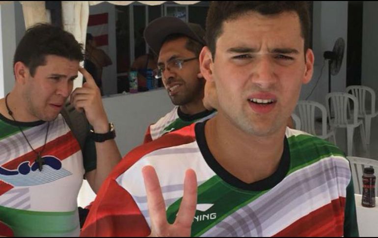Jorge Iga, récord mexicano de 49.07 segundos en 100 metros libre varonil. TWITTER / @FemexNatacion