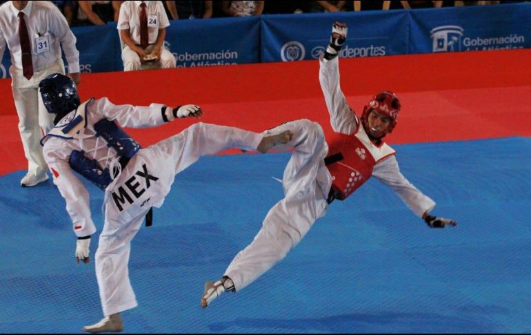 México se coloca momentáneamente como segundo lugar del medallero general. TWITTER/@COM_Mexico