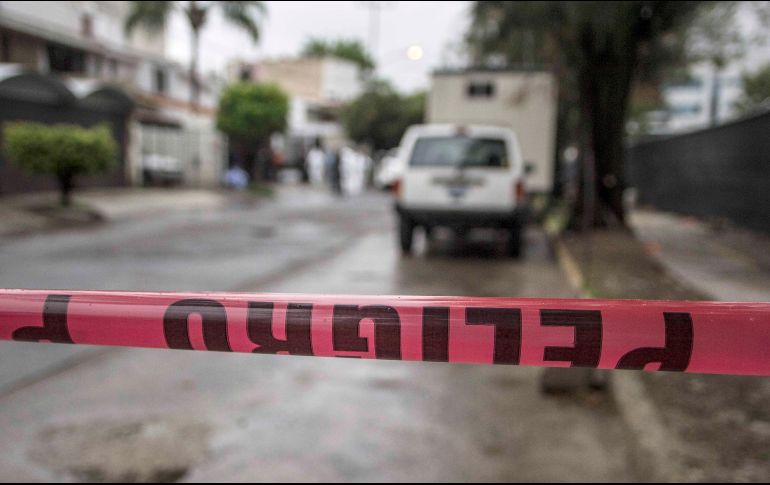 Según testigos, solo escucharon que llamaron a la puerta de la víctima, y cuando ésta salió le dispararon en varias ocasiones para después escapar. EL INFORMADOR/ ARCHIVO