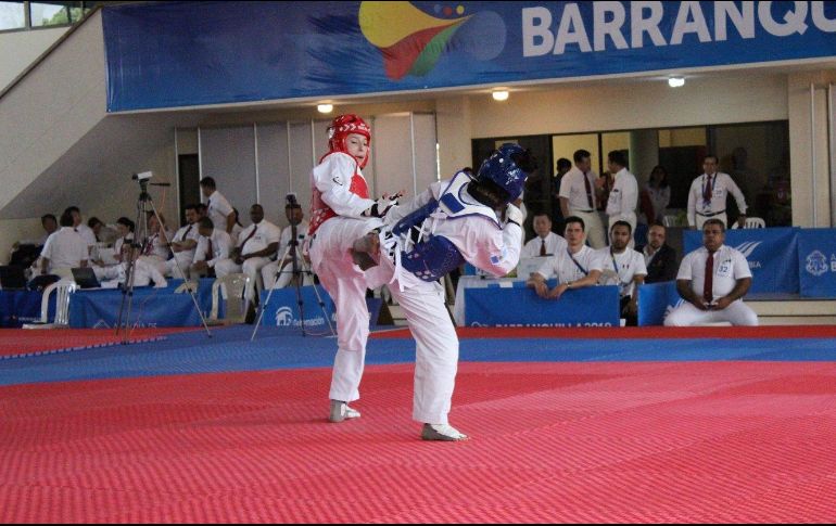 Souza venció a la guatemalteca Elizabeth Zamora por 13-5. TWITTER / @femextkdoficial