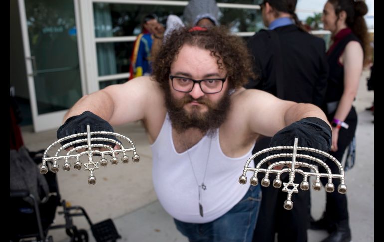 Algunos fanáticos agregan su propio toque, como éste que se hizo llamar 