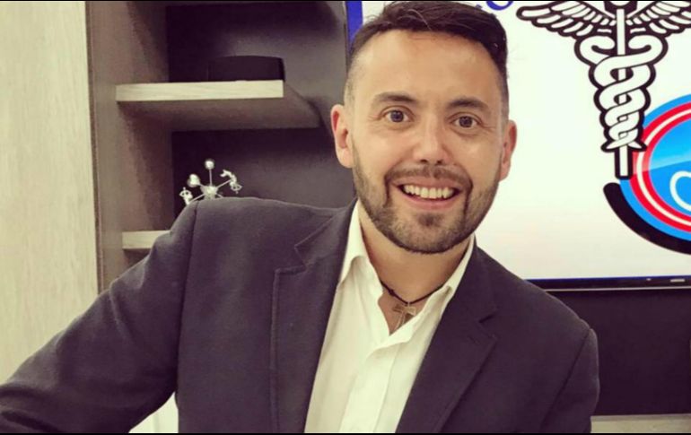 El conductor sobrevivió a un infierno de adicciones y se alejó de la televisión. FACEBOOK / MAURICIO CLARK