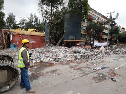 El gobierno de la Ciudad de México hizo entrega del predio que ocupaba el edificio 1C del Multifamiliar de Tlalpan. SUN / ARCHIVO