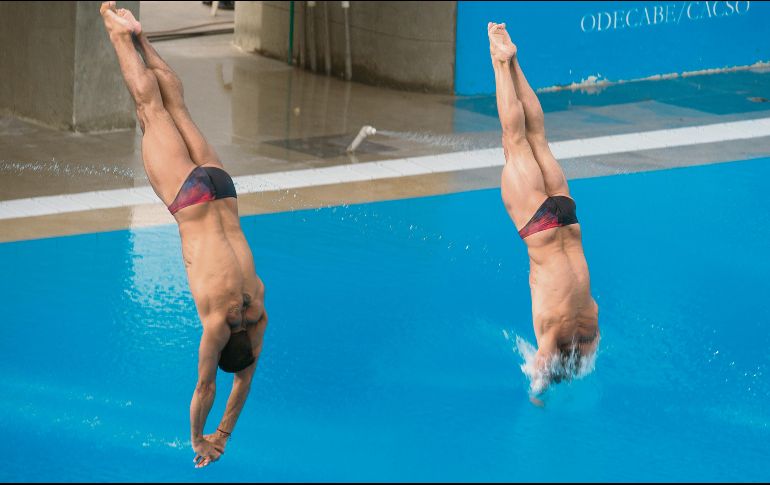 Jahir Ocampo y Rommel Pacheco cerraron su participación en Barranquilla con oro en sincronizados desde el trampolín de tres metros. MEXPORT