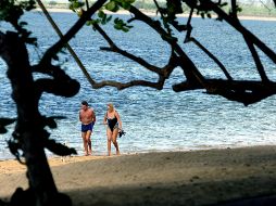 Debido a que las corrientes fuertes predominan en el archipiélago asiático, es común que ocurran accidentes fatales en las playas. AP/ARCHIVO